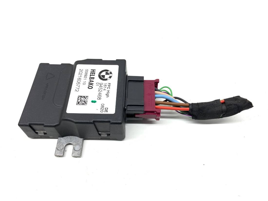 Блок керування модуль BMW 5 G30 9452468