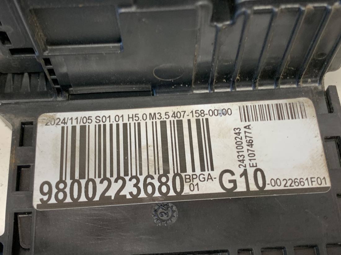 Блок керування модуль Peugeot 508 9800223680 — фото деталі 5