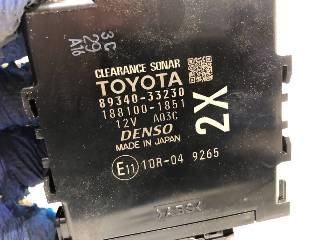 Блок керування модуль Toyota Camry 89340-33230 — фото деталі 3