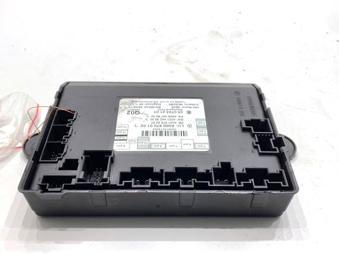 Блок керування модуль Mercedes S W221 A0008700192 — фото деталі 2