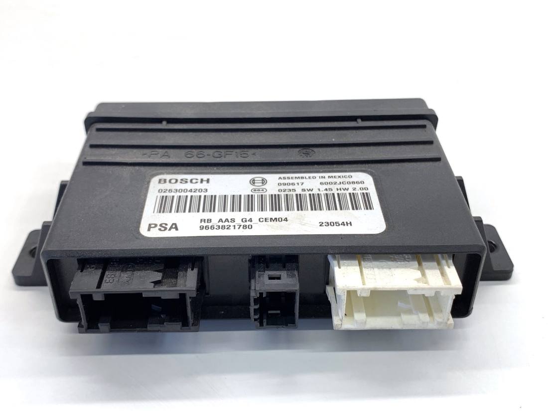 Блок керування модуль Citroen C5 9663821780