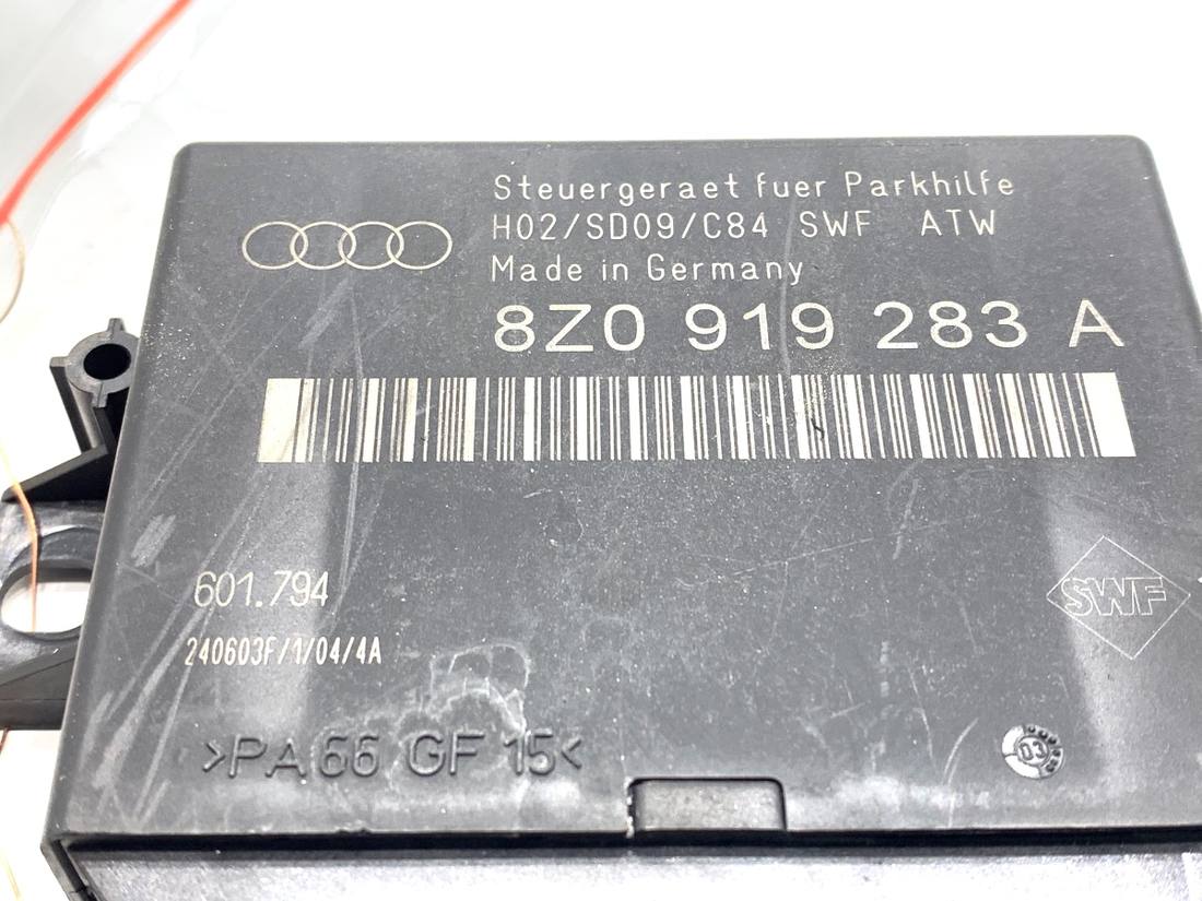 Блок керування модуль Audi A4 B6 8Z0919283A — фото деталі 3