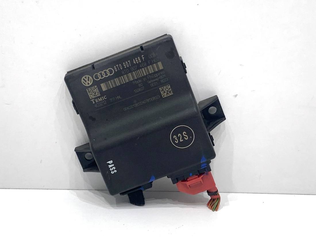 Блок керування модуль Audi A5 8T 8T0907468F