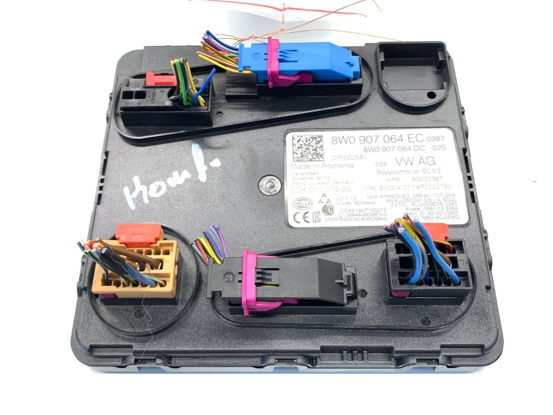 Блок керування модуль Audi A4 B9 8W0907064EC