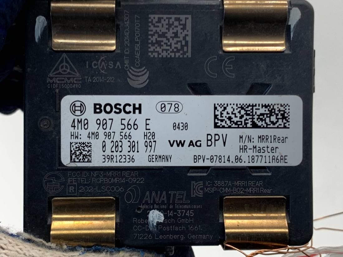 Блок керування модуль Audi A4 B9 4M0907566E — фото деталі 4