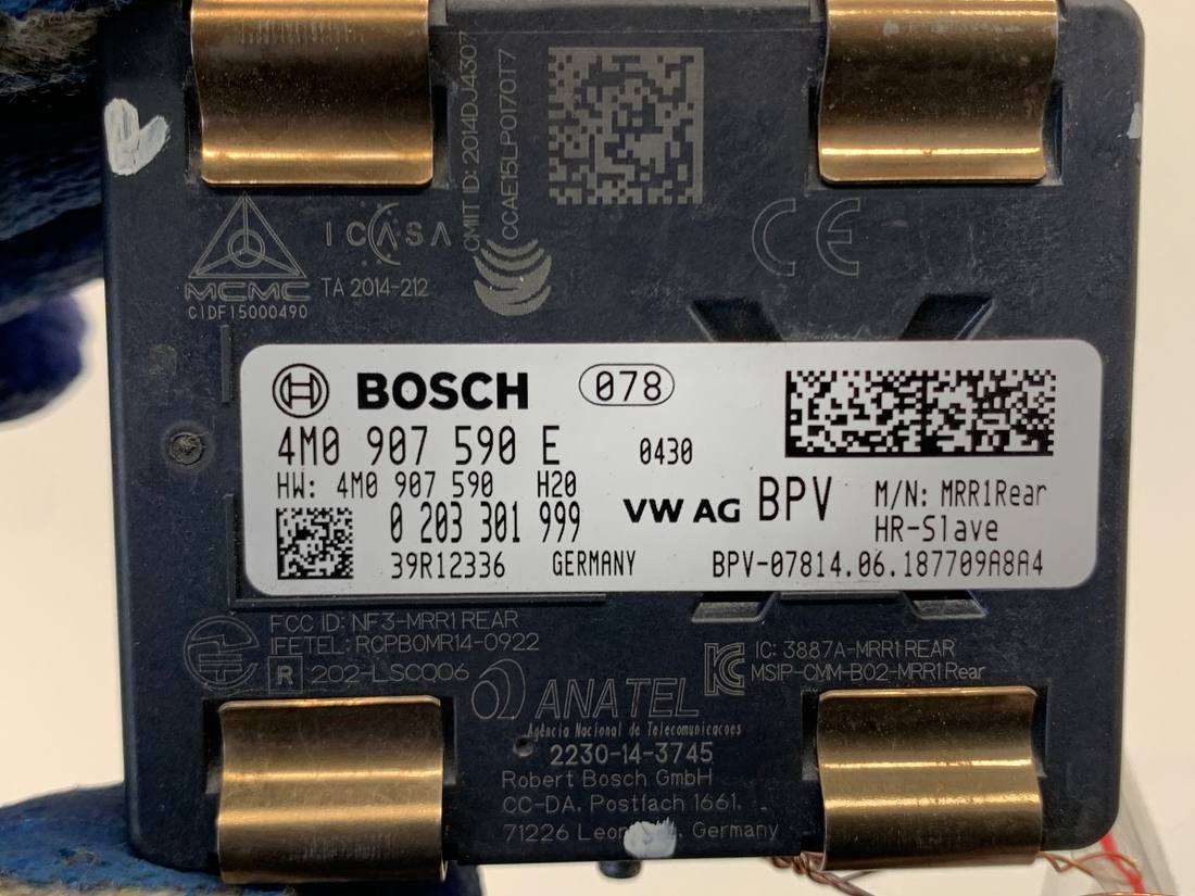Блок керування модуль Audi A4 B9 4M0907590E — фото деталі 4