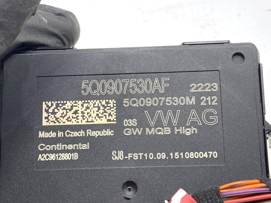 Блок керування модуль Volkswagen Golf 7 5Q0907530AF — фото деталі 4