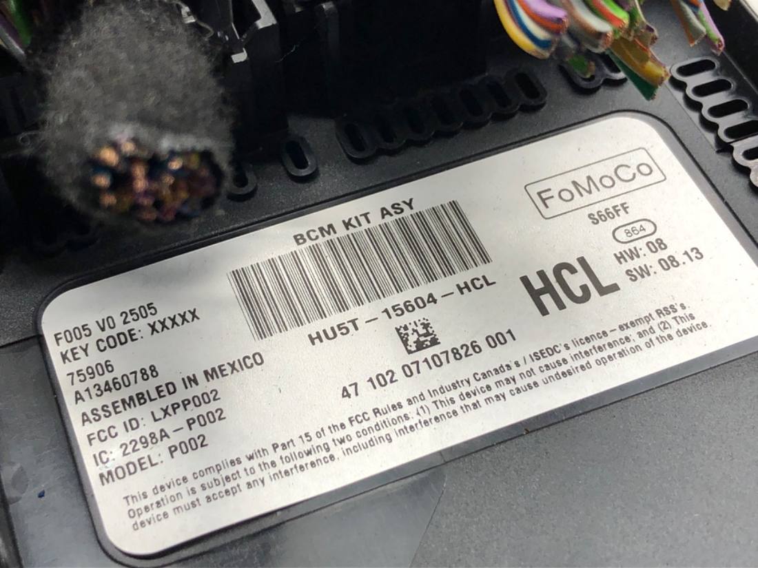 Блок керування модуль Ford ECOSPORT HU5T-15604-HCL — фото деталі 4