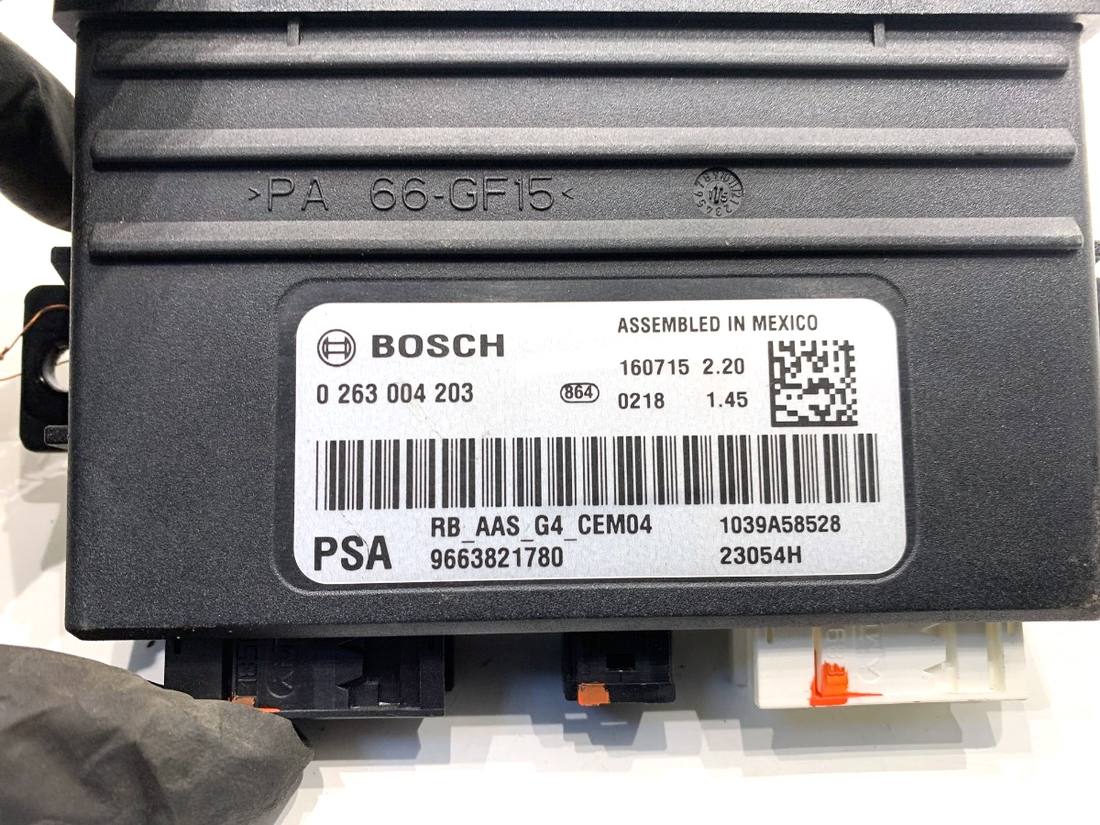 Блок керування модуль Citroen Berlingo 9663821780 — фото деталі 4