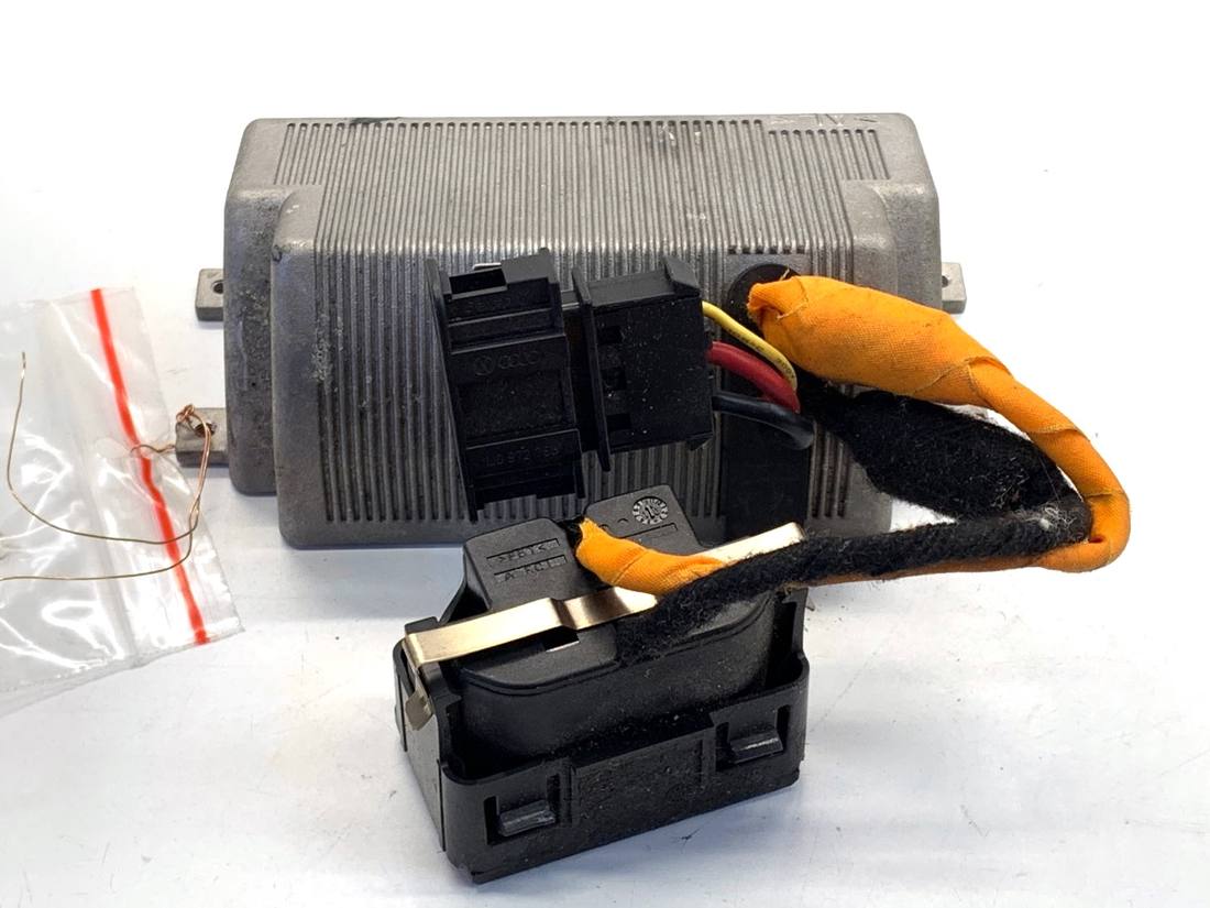 Блок керування модуль Volkswagen Passat B7 3AA907155