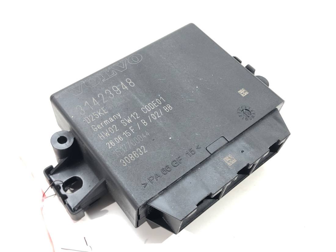 Блок управления модуль Volvo V40 31423948