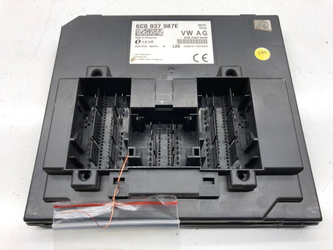 Блок керування модуль Skoda Rapid 6C0937087E