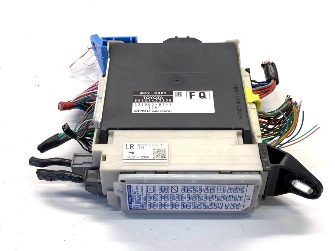 Блок керування модуль Lexus IS 82730-53J30
