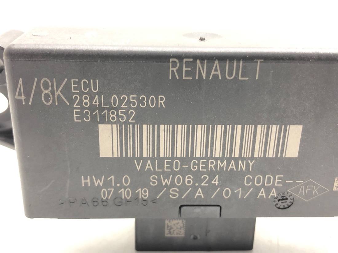 Блок керування модуль Renault Clio 284L02530R — фото деталі 4