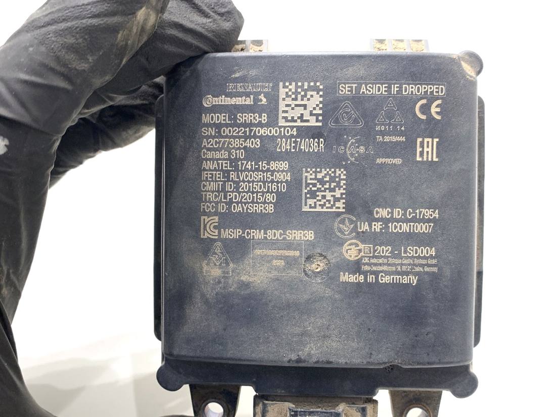 Блок керування модуль Renault Arkana 284E74036R — фото деталі 4