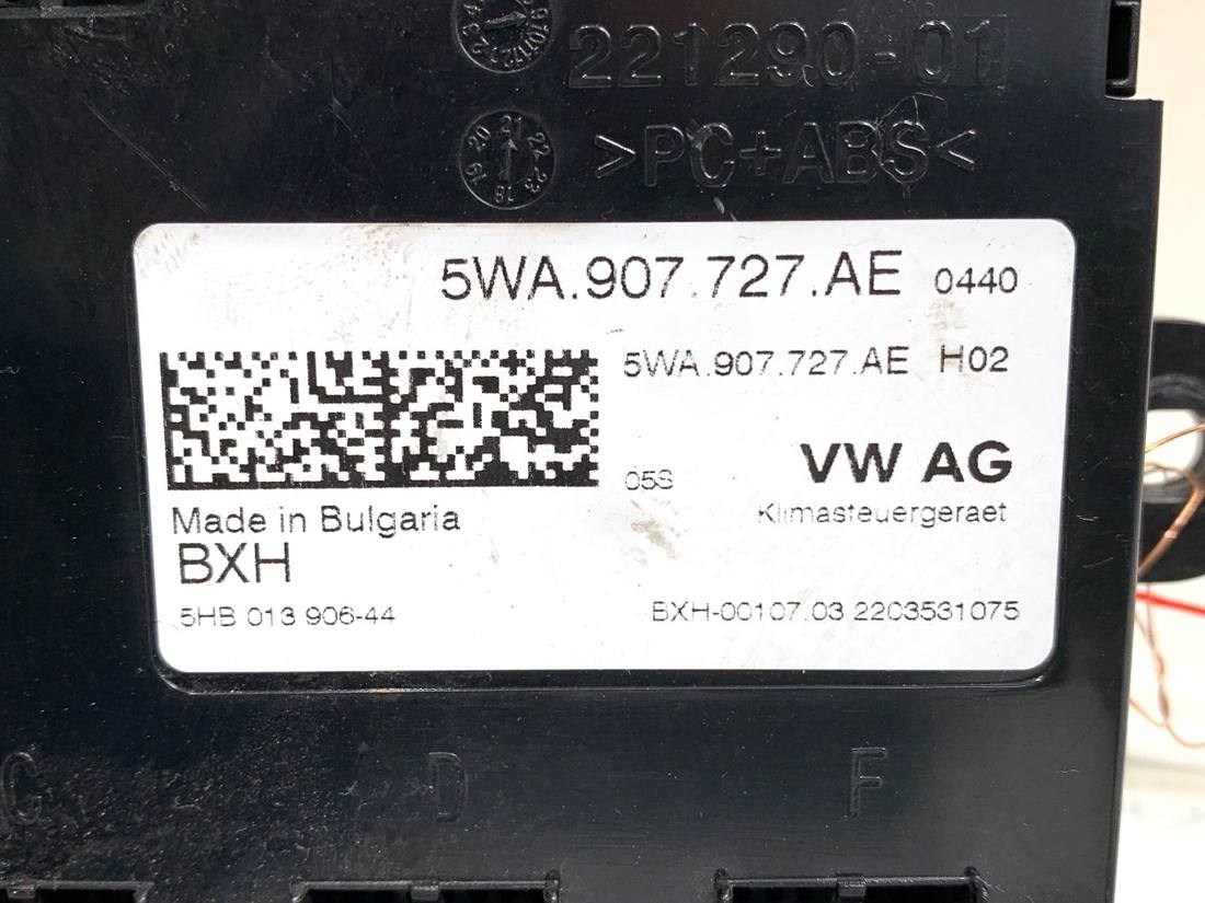 Блок керування модуль Skoda Octavia 4 5WA907727AE — фото деталі 4