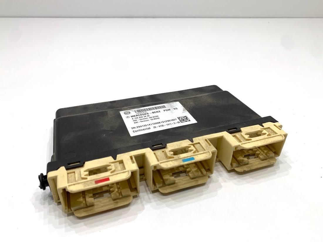 Блок керування модуль Mercedes M W163 A1668203426