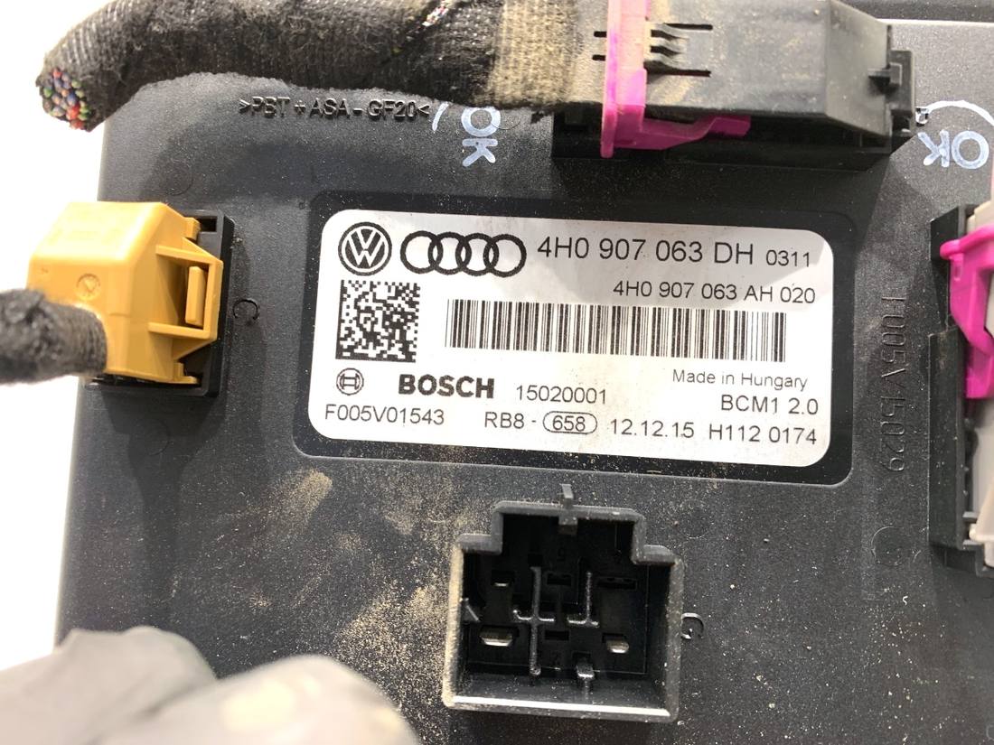 Блок керування модуль Audi A6 C7 4H0907063DH — фото деталі 4