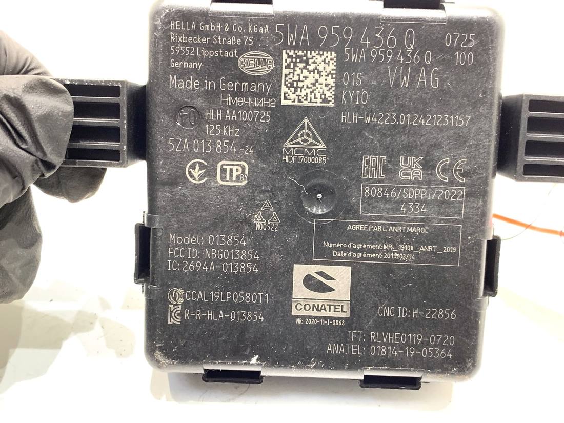 Блок керування модуль Skoda Octavia 4 5WA959436Q — фото деталі 4
