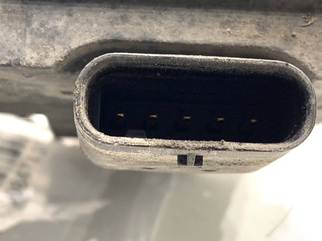 Блок керування модуль Audi A3 8V 8K0906651C — фото деталі 3