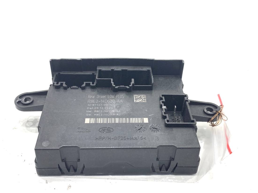 Блок керування модуль Land Rover Range Rover R8E2-14D620-AA