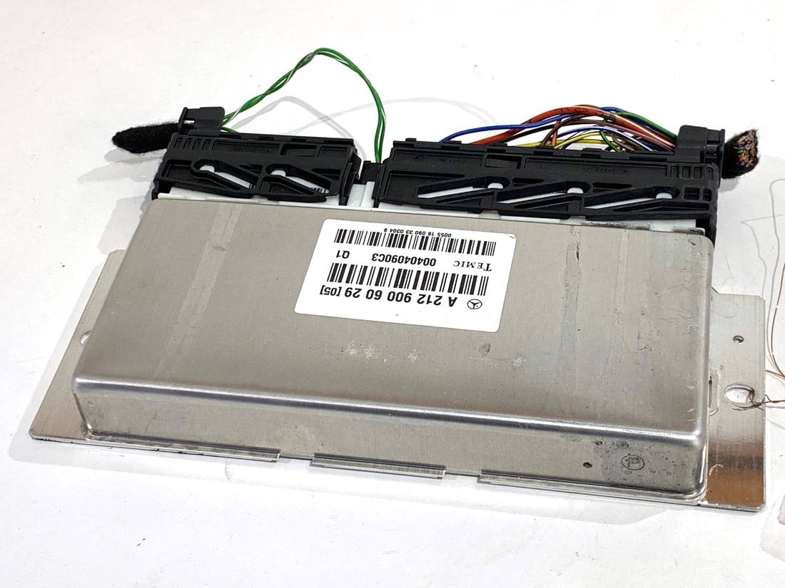 Блок керування модуль Mercedes CLS C218 A2129006029