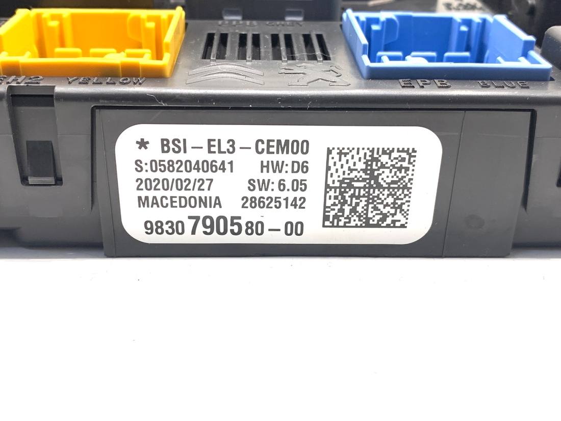 Блок управления модуль Peugeot 308 9830790580 — фото детали 4
