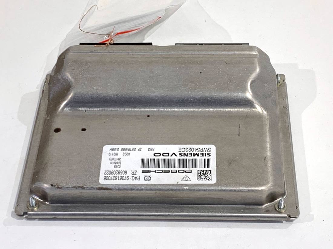 Блок управления модуль Porsche Panamera 97061827006