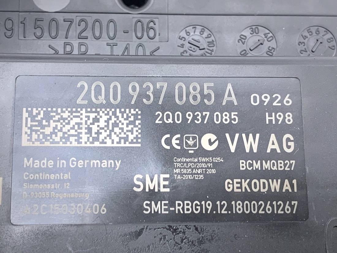 Блок керування модуль Skoda Fabia 3 2Q0937085A — фото деталі 5