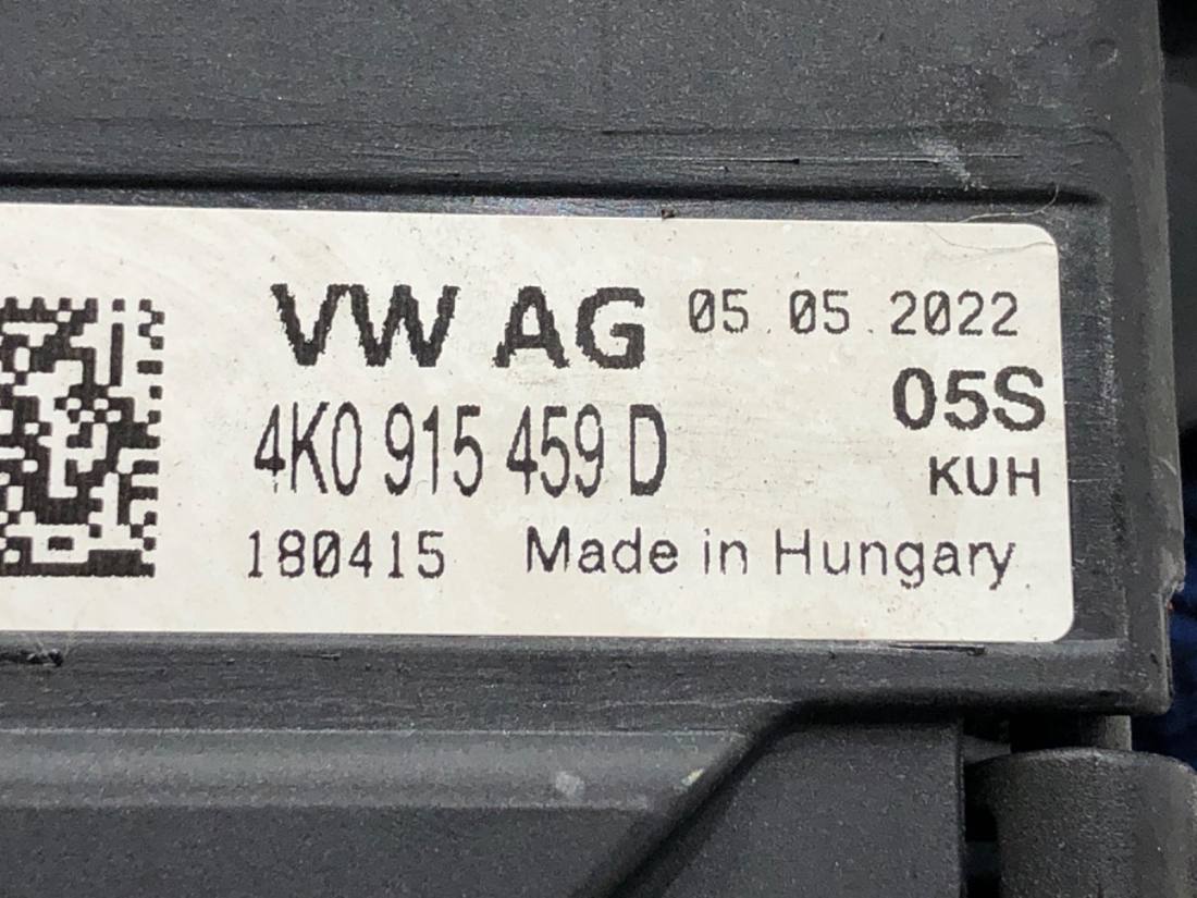 Блок керування модуль Audi A6 C8 4K0915459D — фото деталі 4