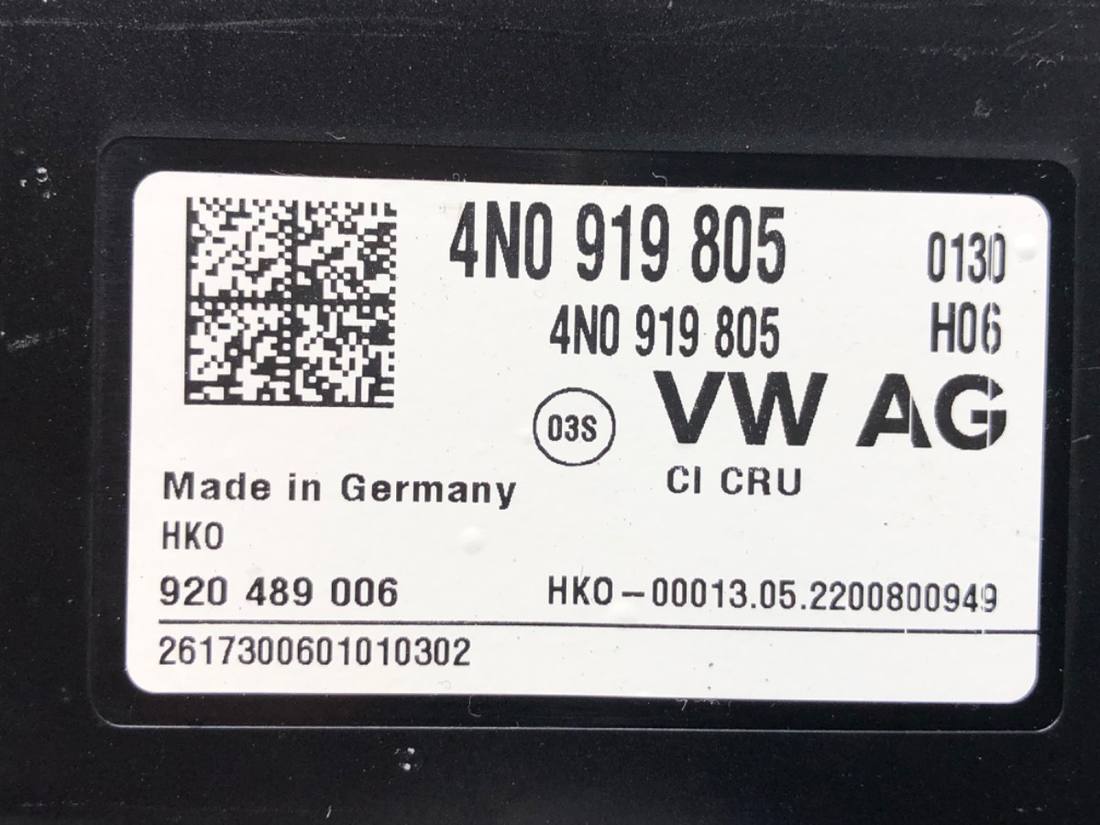 Блок управления модуль Audi A6 C8 4N0919805 — фото детали 4