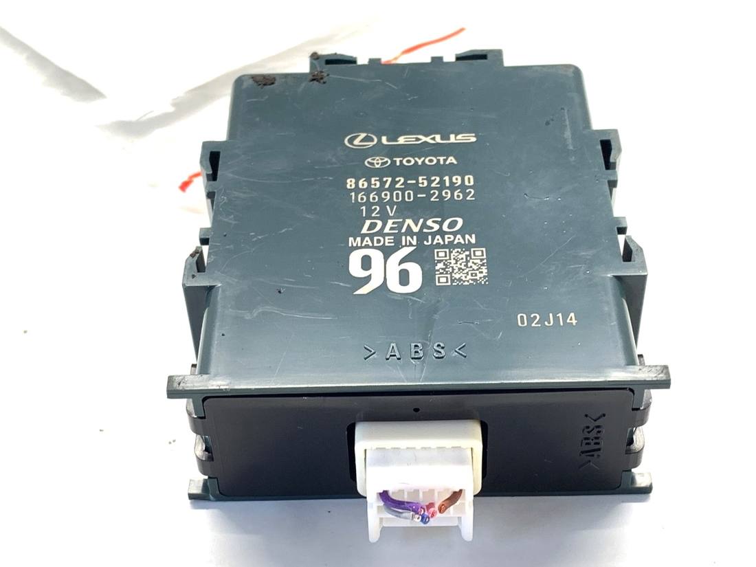 Блок керування модуль Lexus LBX 86572-52190
