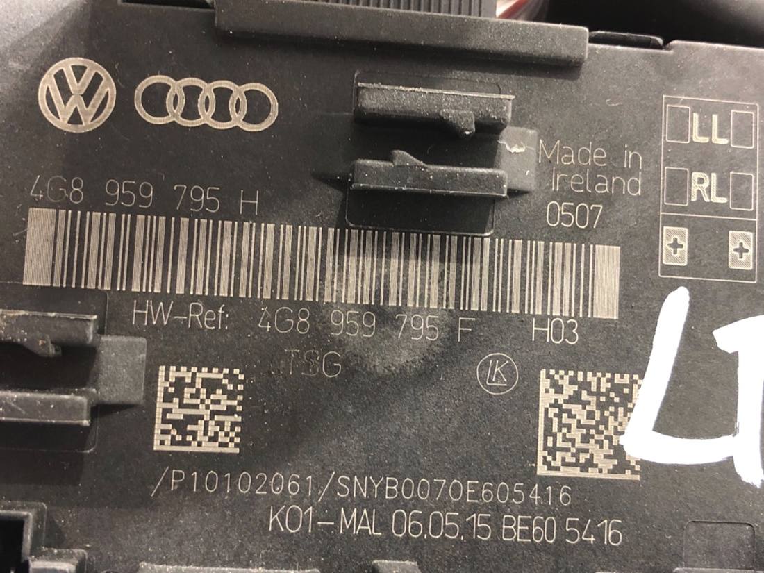 Блок керування модуль Audi A7 4G 4G8959795H — фото деталі 3