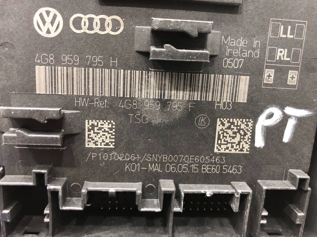Блок керування модуль Audi A7 4G 4G8959795H — фото деталі 3