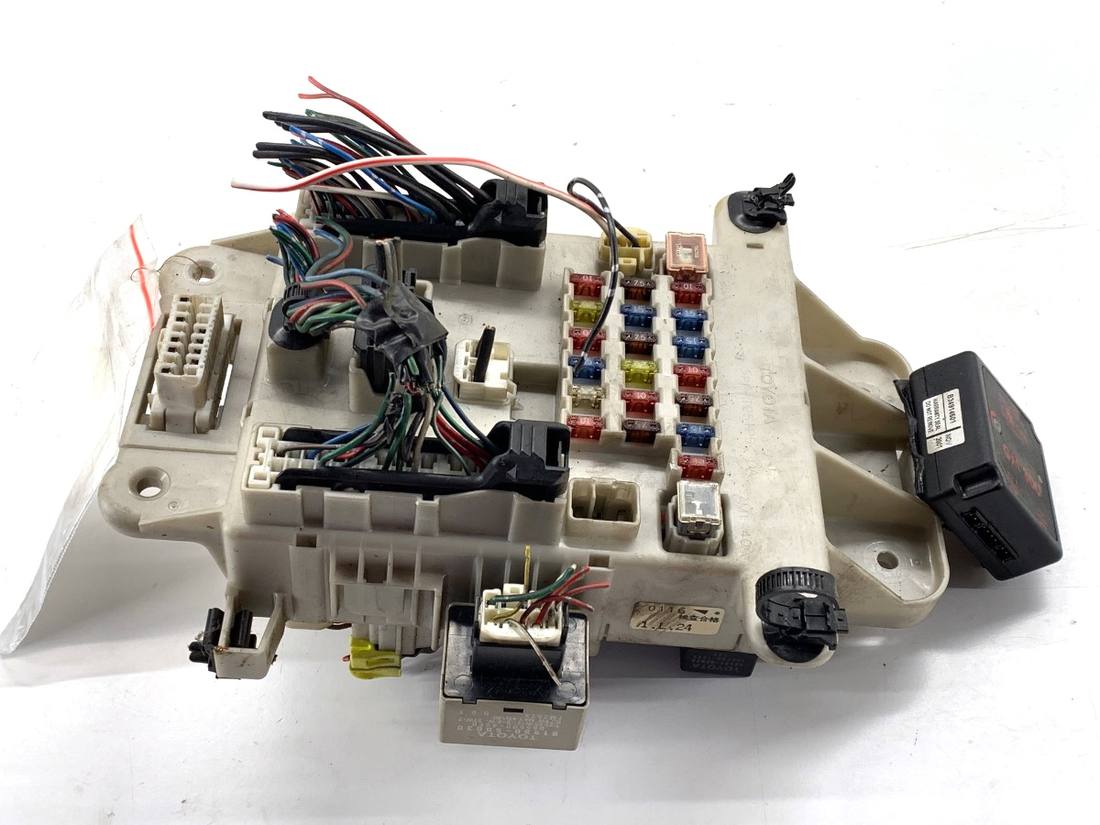 Блок керування модуль Toyota Rav4 81980-50030