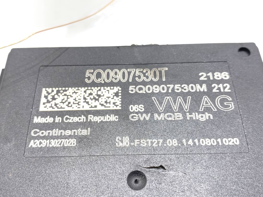 Блок керування модуль Audi A3 8V 5Q0907530T — фото деталі 4