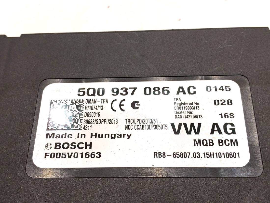 Блок керування модуль Volkswagen Golf 7 5Q0937086AC — фото деталі 3