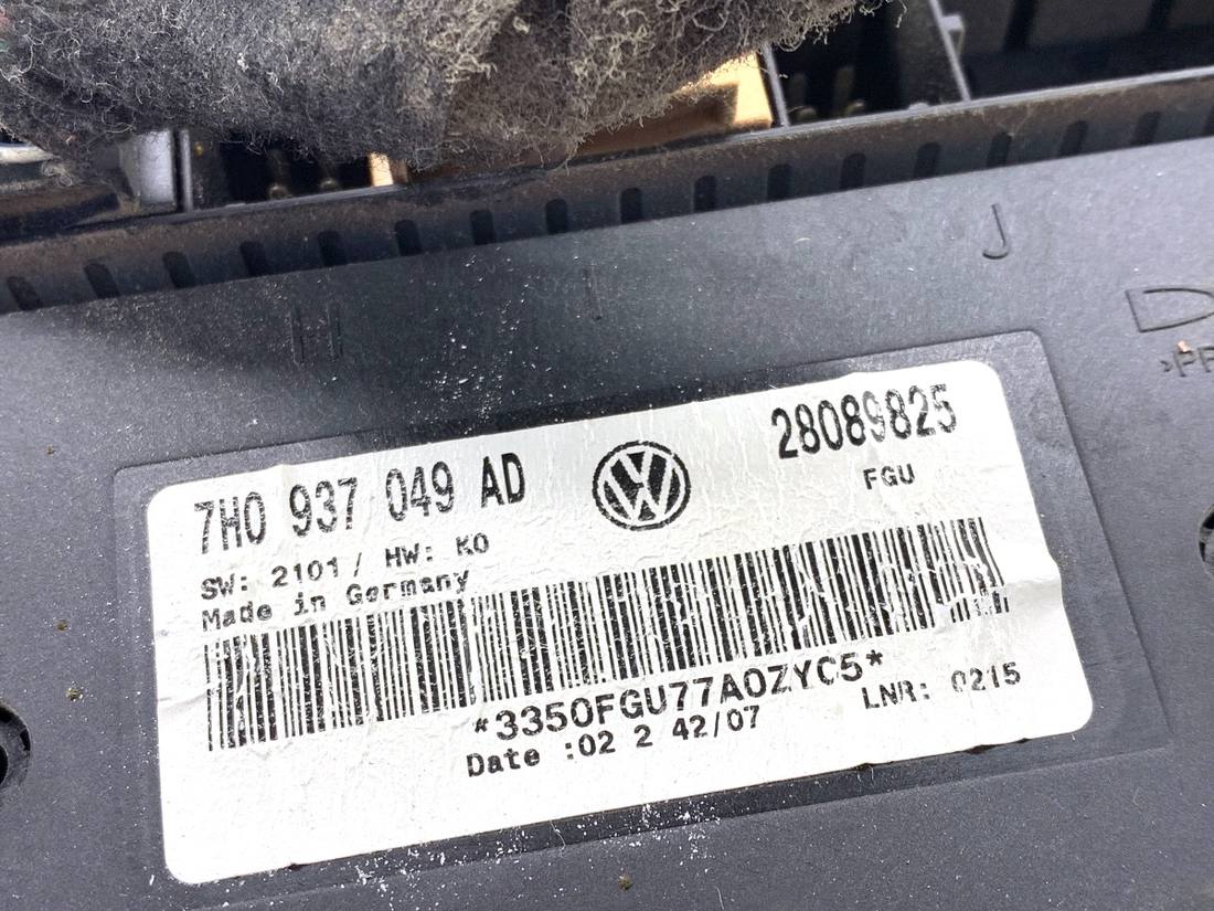 Блок керування модуль Volkswagen Transporter T5 7H0937049AD — фото деталі 3
