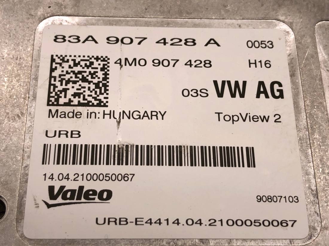 Блок керування модуль Audi Q3 83A907428A — фото деталі 5