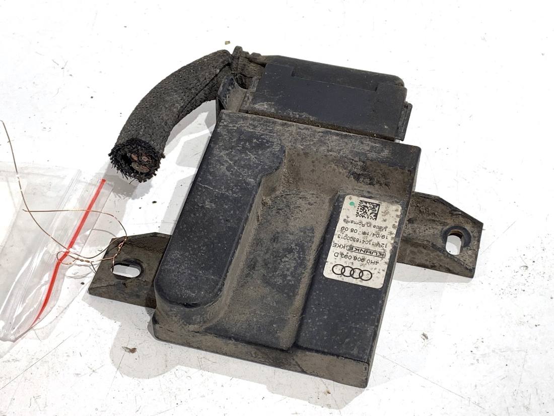 Блок керування модуль Audi A8 D4 4H0906093D