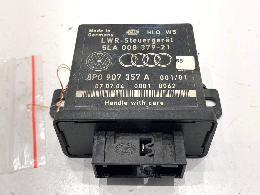 Блок керування модуль Audi A6 C6 5LA008379