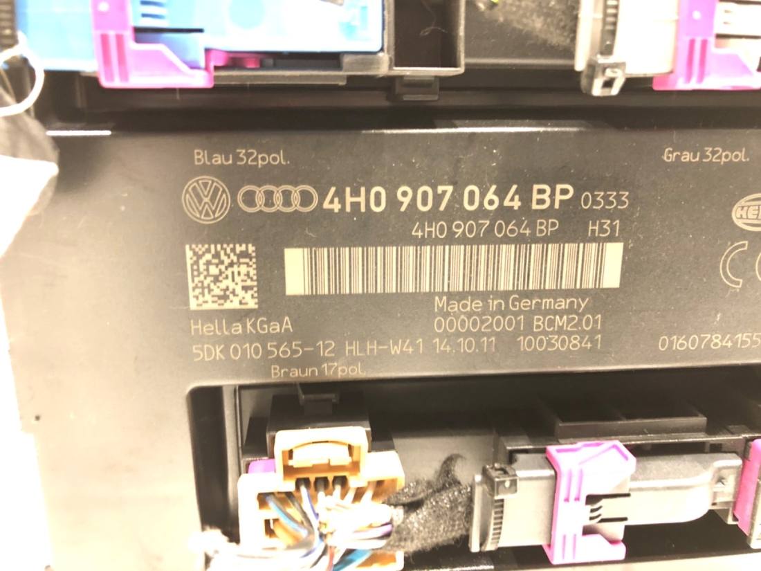 Блок керування модуль Audi A6 C7 4H0907064BP — фото деталі 4