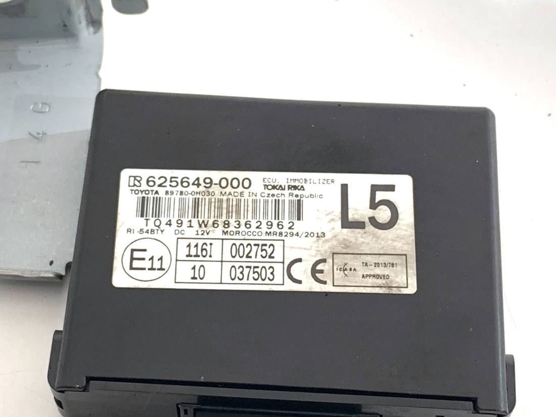 Блок керування модуль Toyota Aygo 625649-000 — фото деталі 4