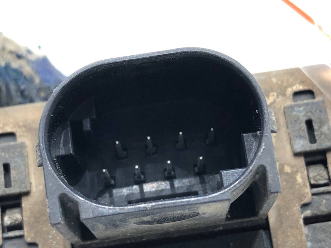 Блок керування модуль Volkswagen Passat B8 3Q0907561C — фото деталі 3