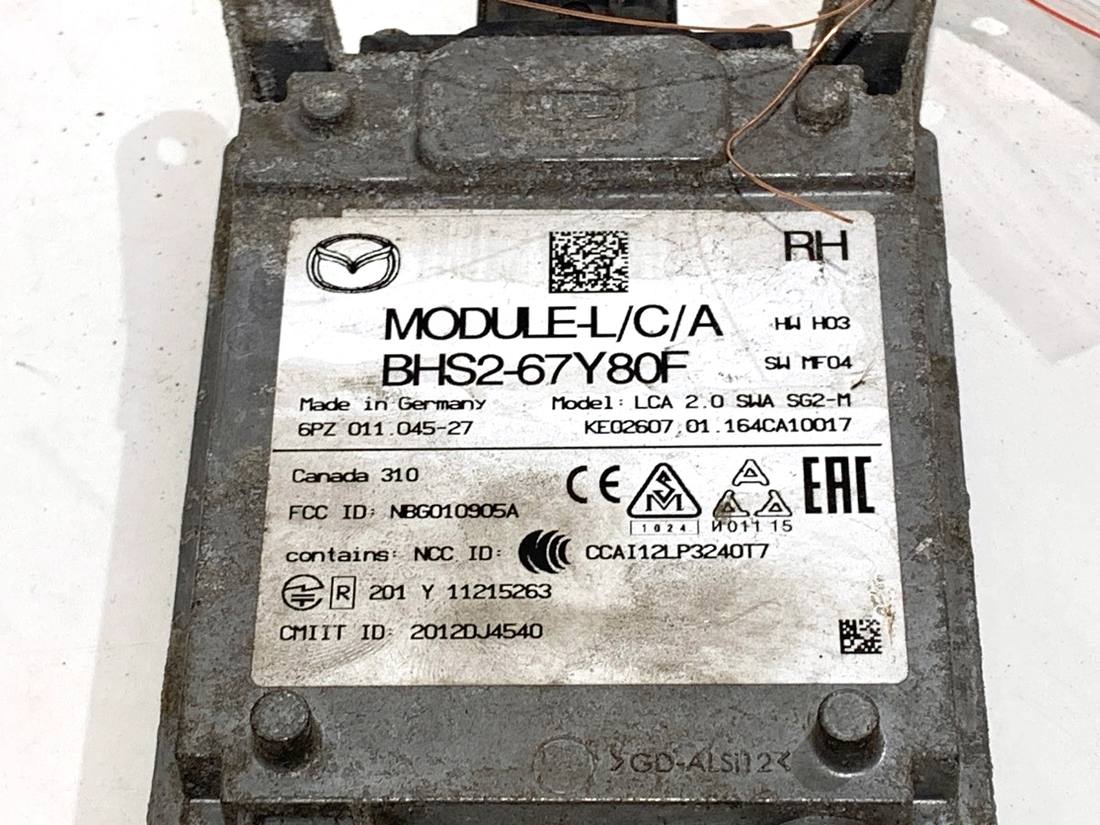 Блок керування модуль Mazda 3 BHS2-67Y80F — фото деталі 4
