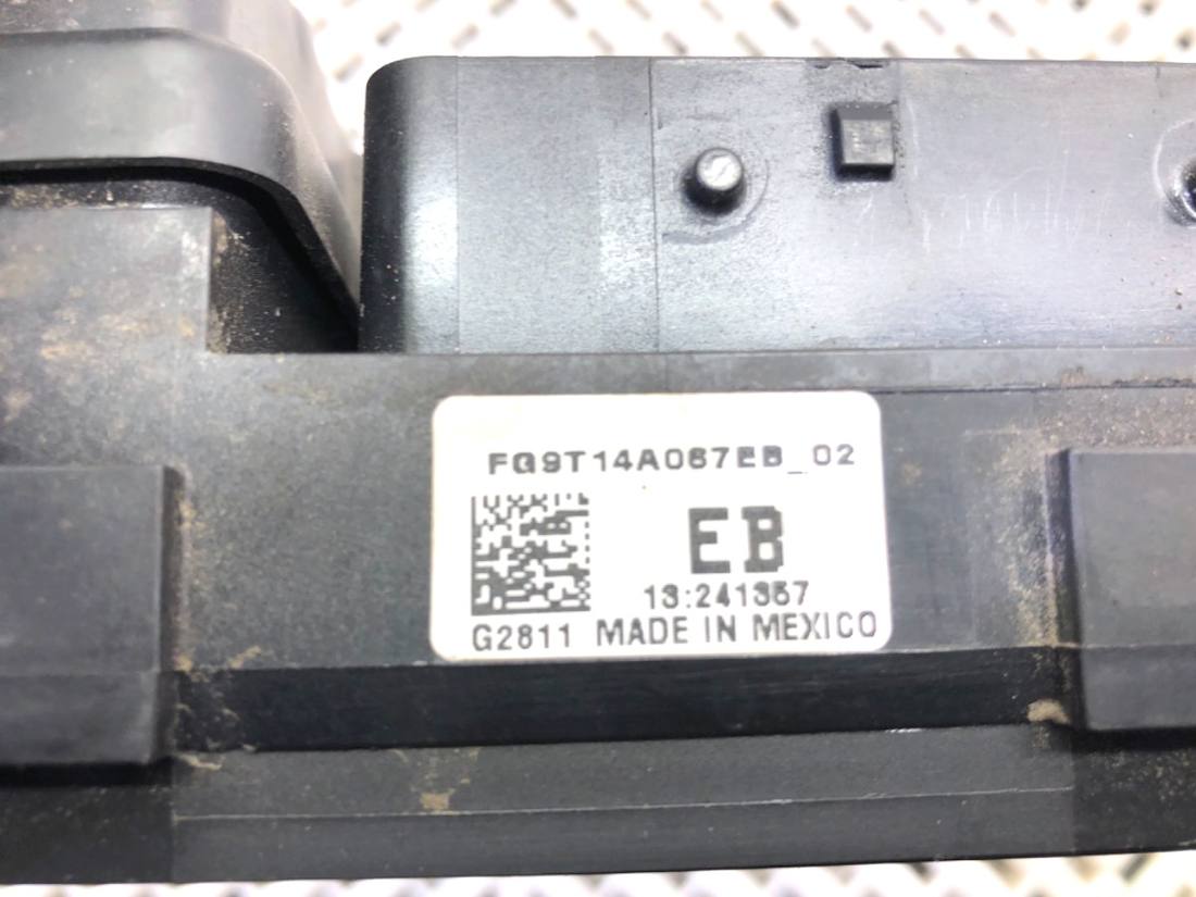 Блок керування модуль Ford Mondeo FQ9T-14A067-EB — фото деталі 4
