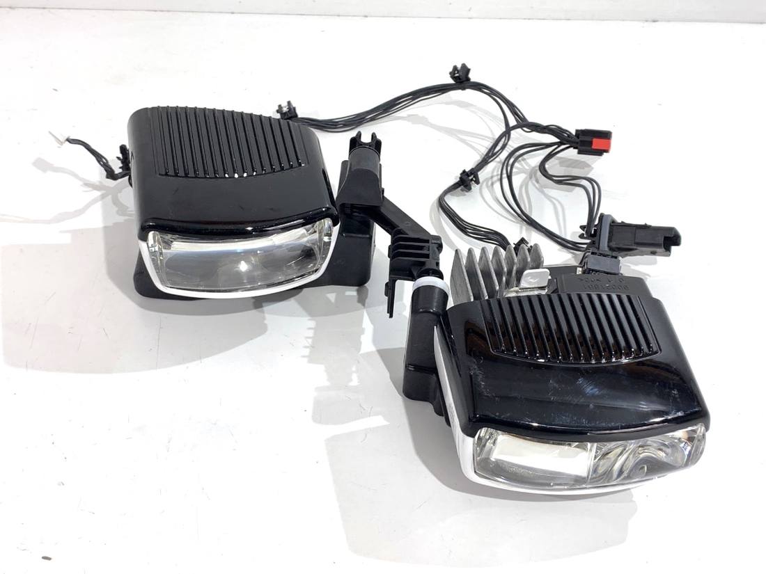 Блок керування модуль Renault Megane 4 90069852 — фото деталі 2