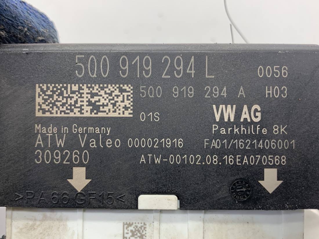 Блок керування модуль Volkswagen Passat B8 5Q0919294L — фото деталі 4