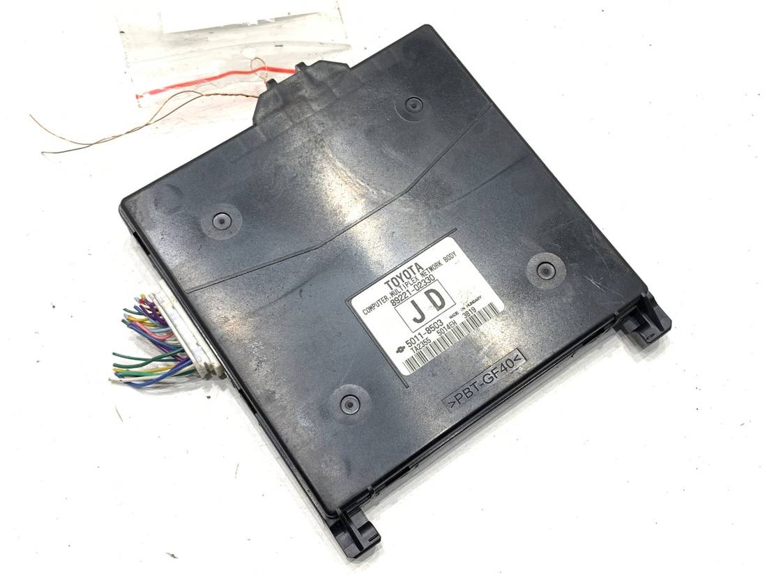 Блок керування модуль Toyota Auris 89221-02330