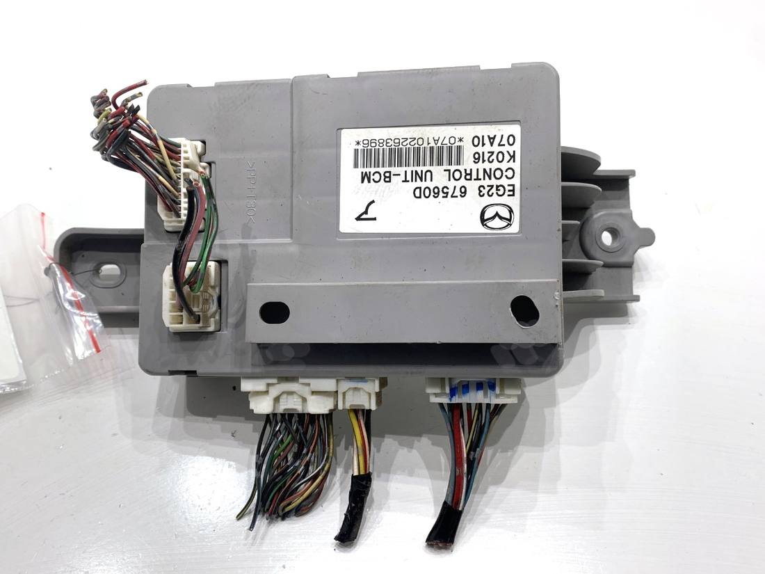 Блок керування модуль Mazda CX-7 EG2367560D